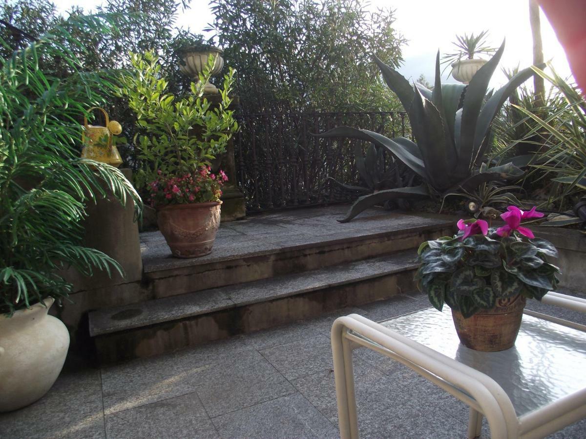 Villa Castiglioni Apartment Laglio Exterior photo